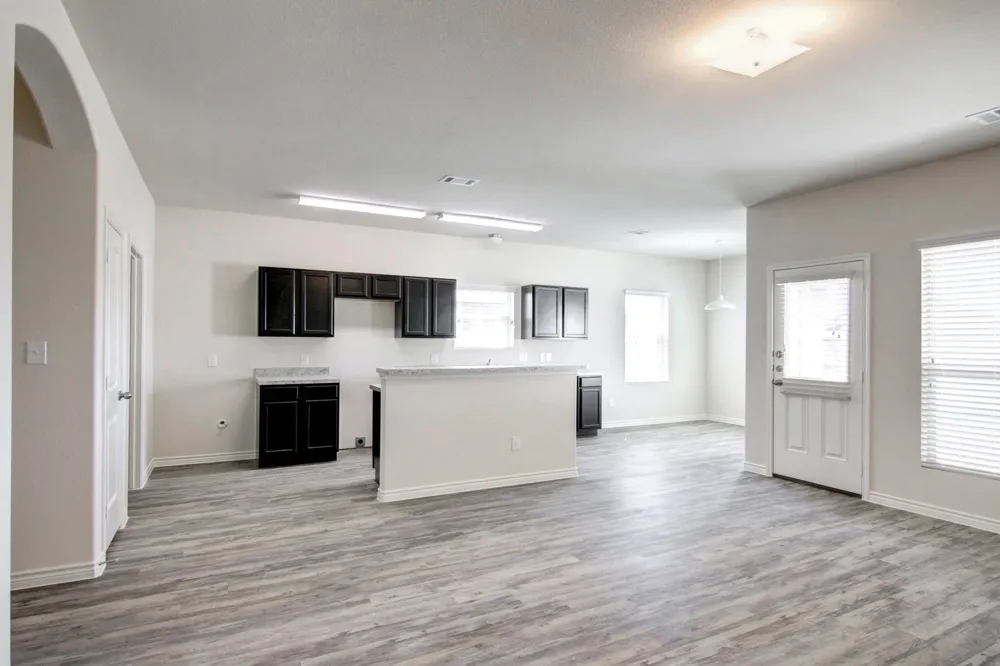 2038 Dyer Drive Lancaster, TX 75146