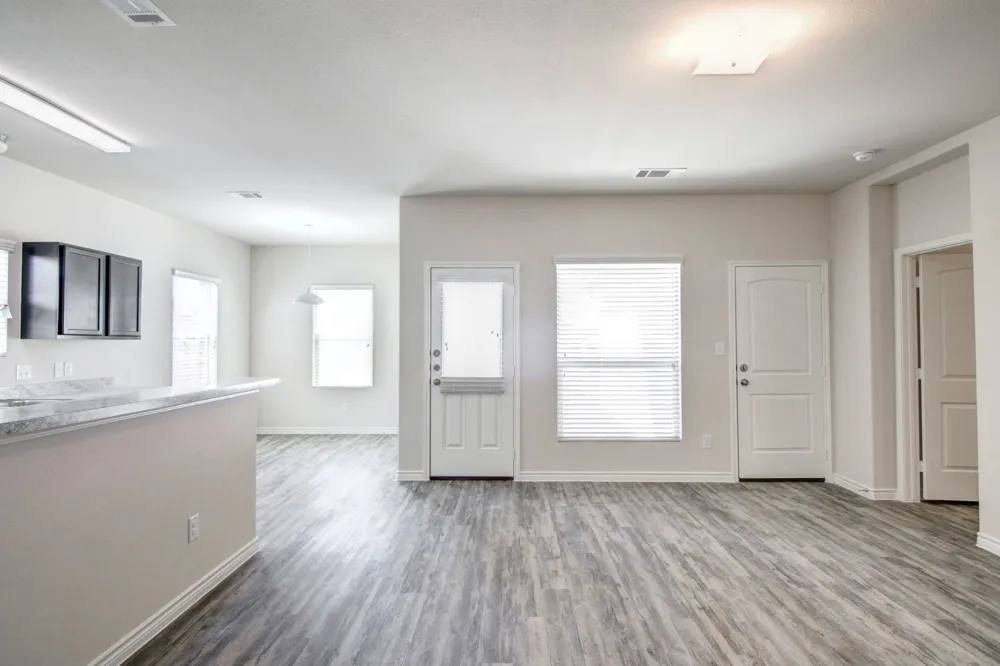 2038 Dyer Drive Lancaster, TX 75146