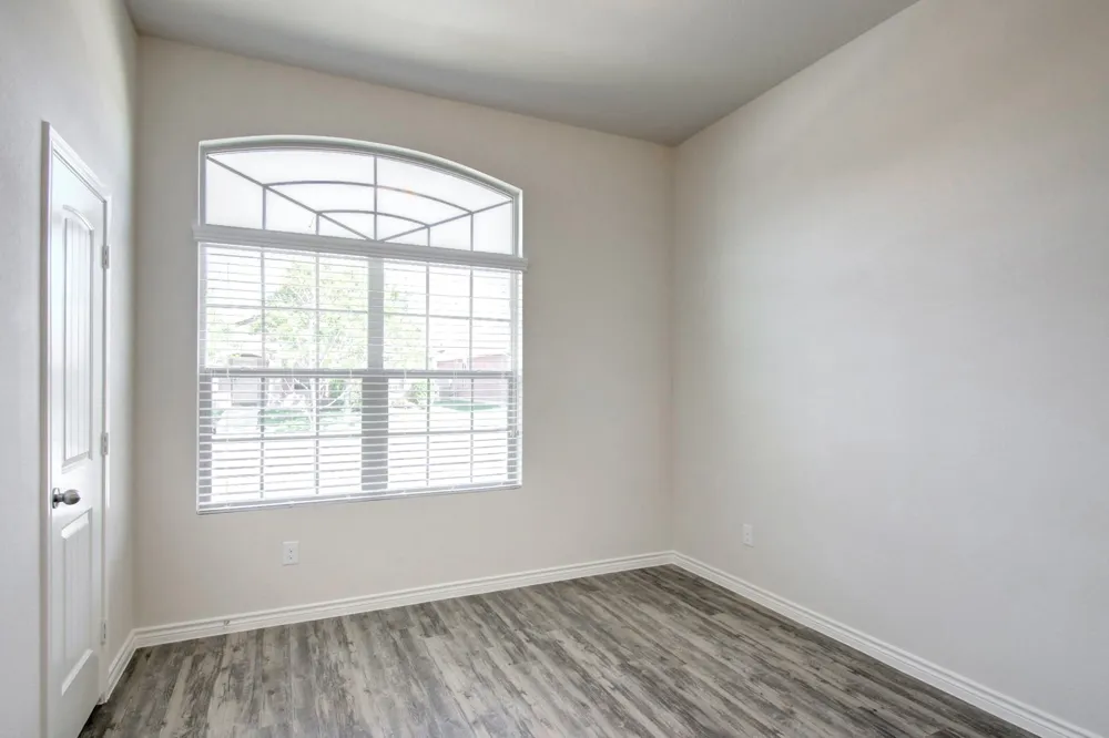 2038 Dyer Drive Lancaster, TX 75146