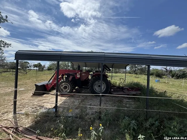 1864 Panther Hollow Bandera, TX 78003