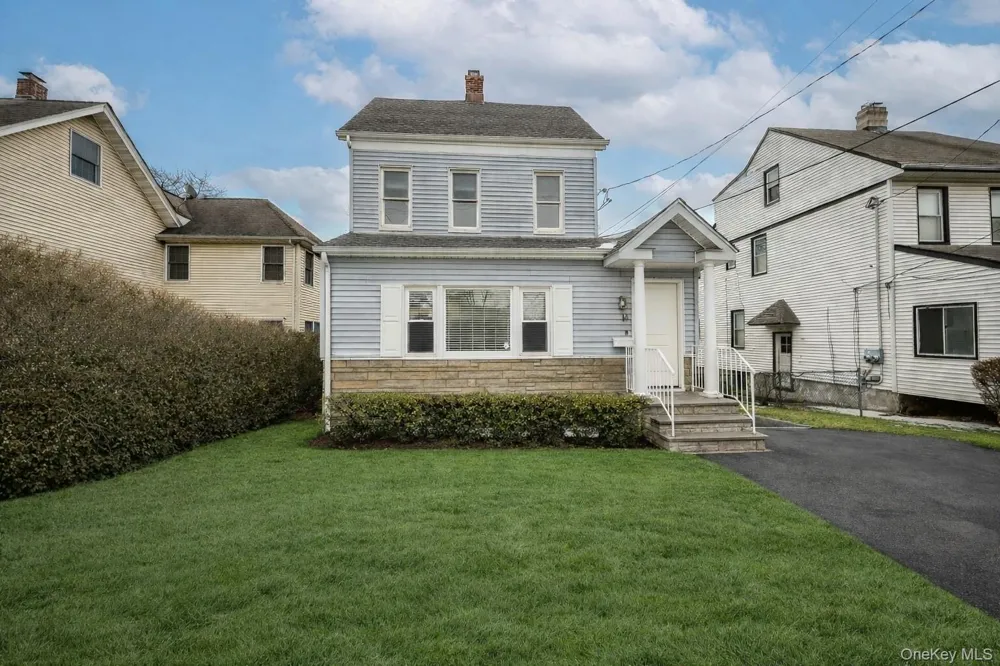 14 Deane Place Larchmont, NY 10538