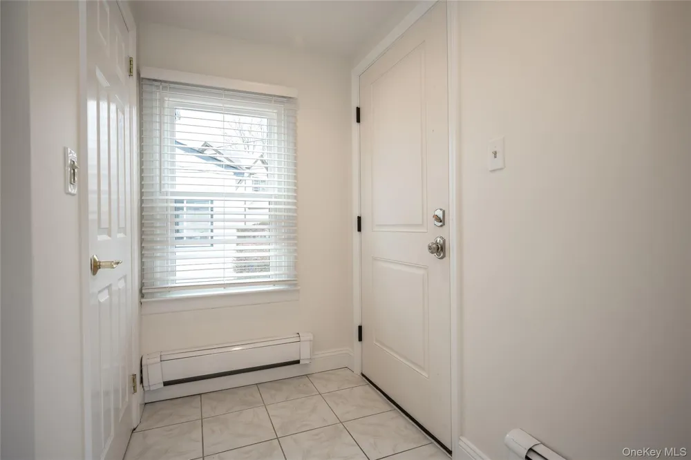 14 Deane Place Larchmont, NY 10538