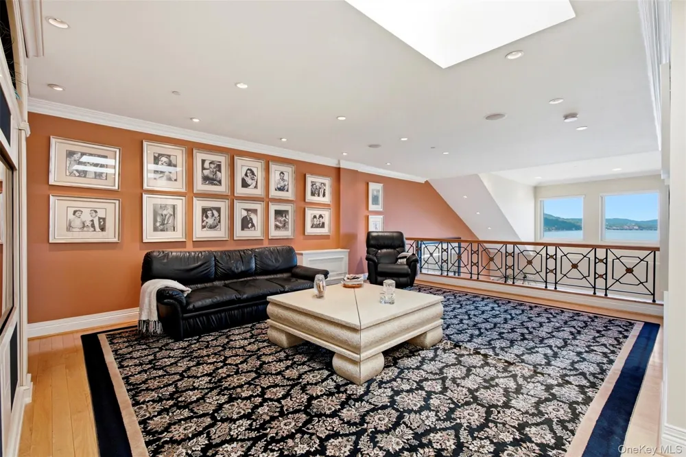 401 Harbor Cove Piermont, NY 10968