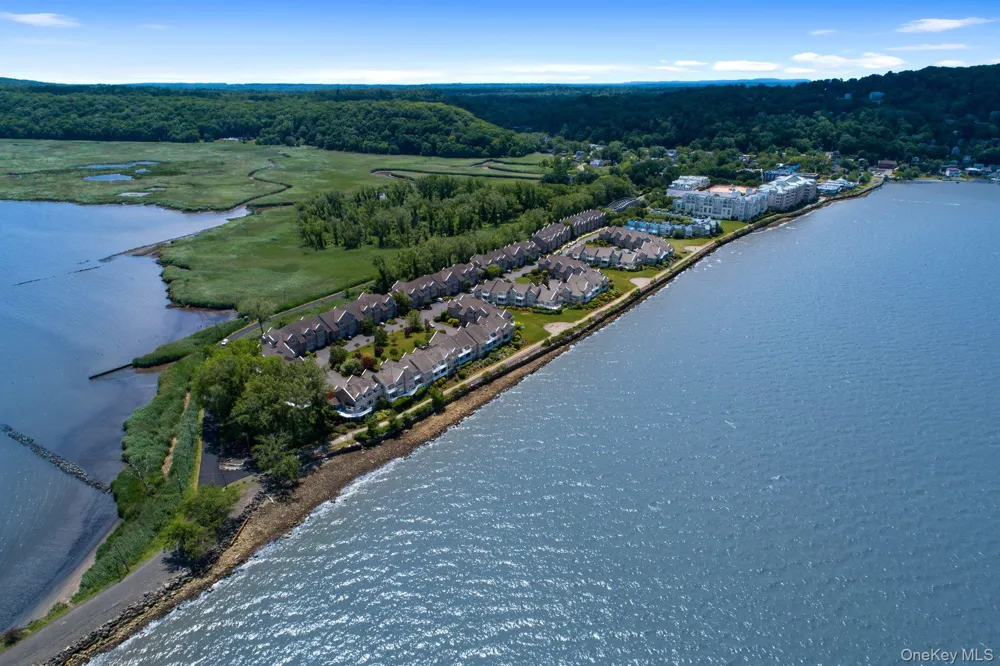401 Harbor Cove Piermont, NY 10968