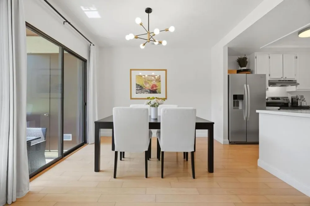 473 Costa Mesa Terrace #C Sunnyvale, CA 94085