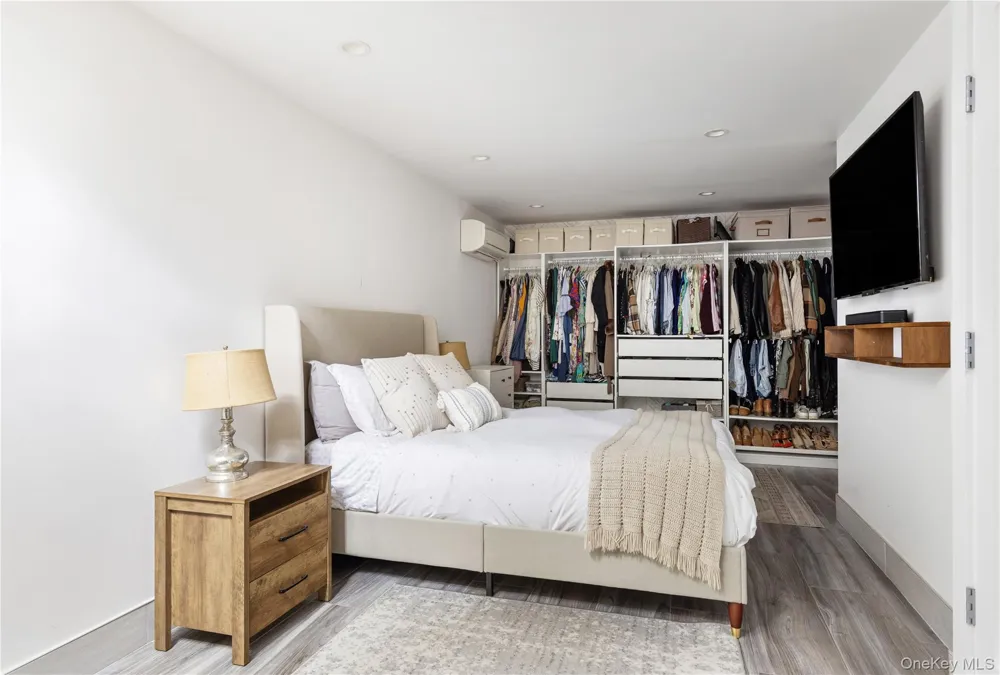 5-30 47th Avenue #1A Long Island City, NY 11101
