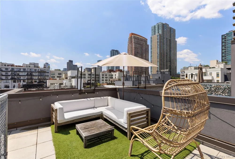 5-30 47th Avenue #1A Long Island City, NY 11101