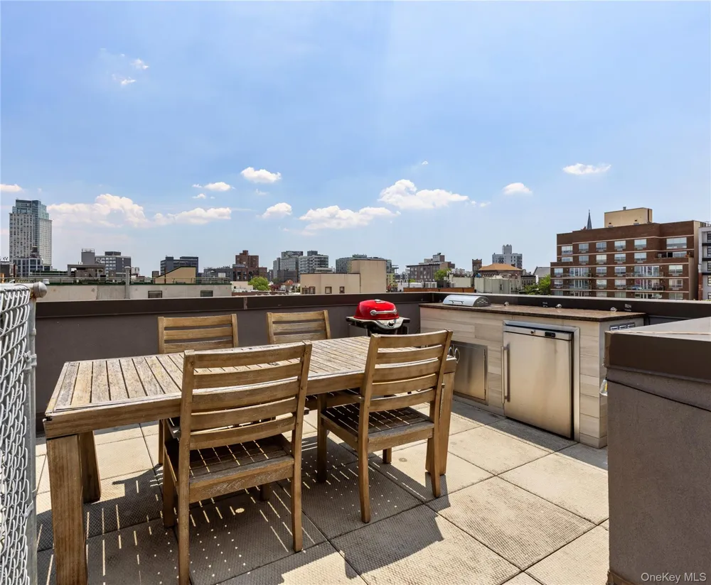 5-30 47th Avenue #1A Long Island City, NY 11101