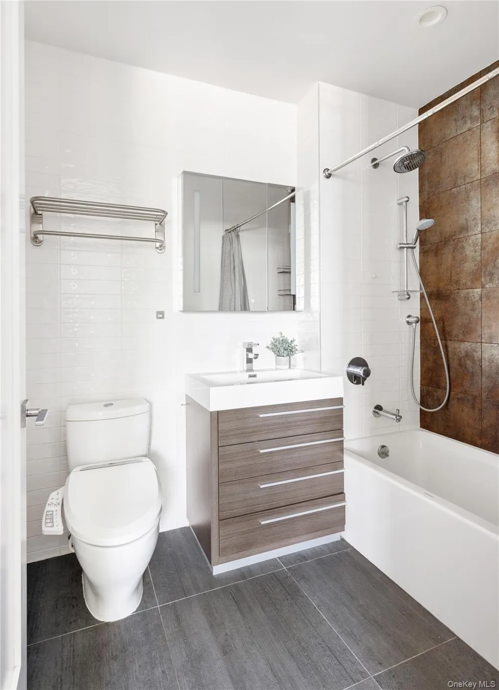 5-30 47th Avenue #1A Long Island City, NY 11101