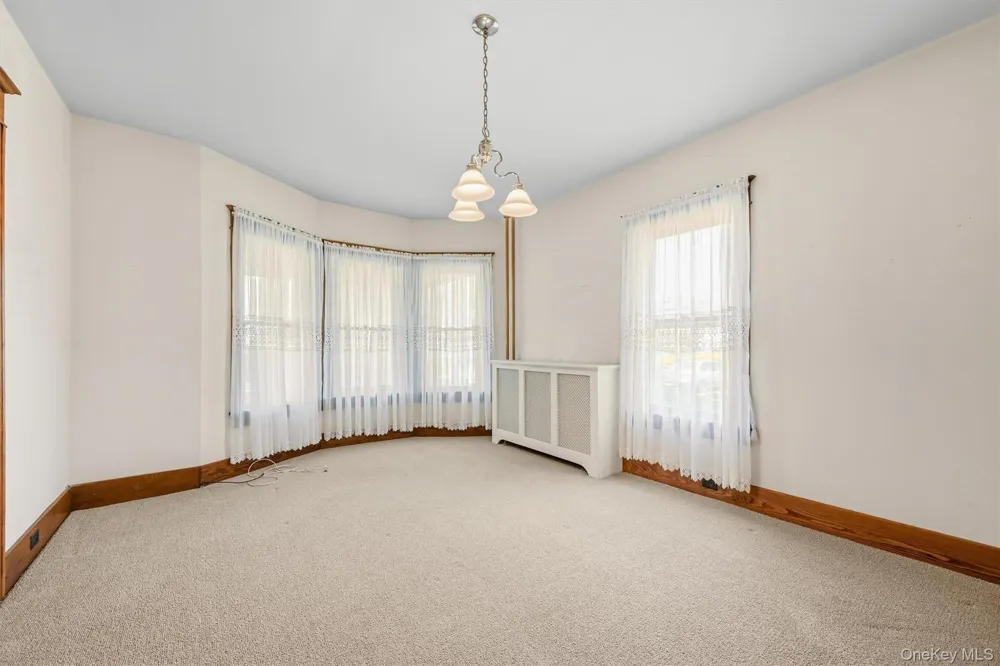 17 Kellogg Avenue Port Jervis, NY 12771