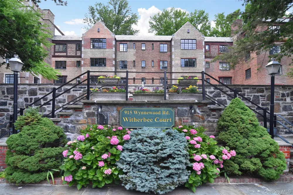 915 Wynnewood Road #A3 Pelham, NY 10803