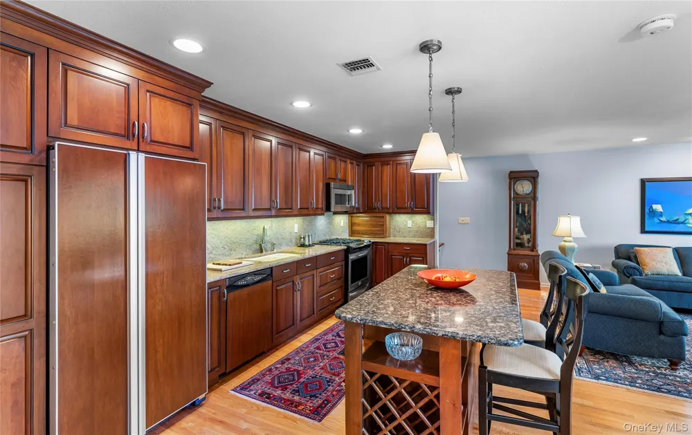 1 Main Street #3306 Nyack, NY 10960