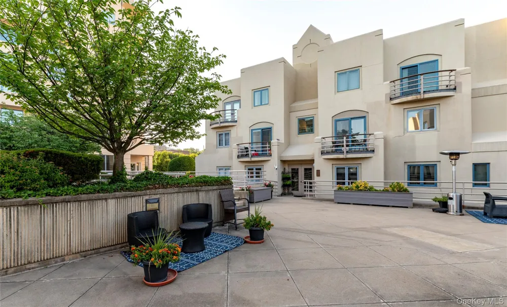 1 Main Street #3306 Nyack, NY 10960
