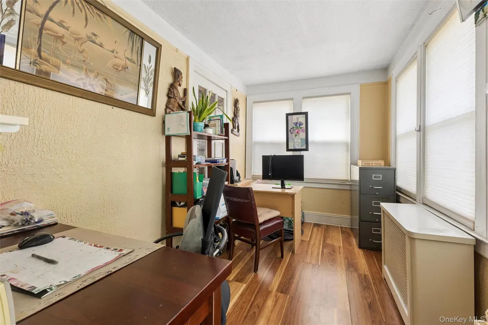 112-17 201st Street Saint Albans, NY 11412