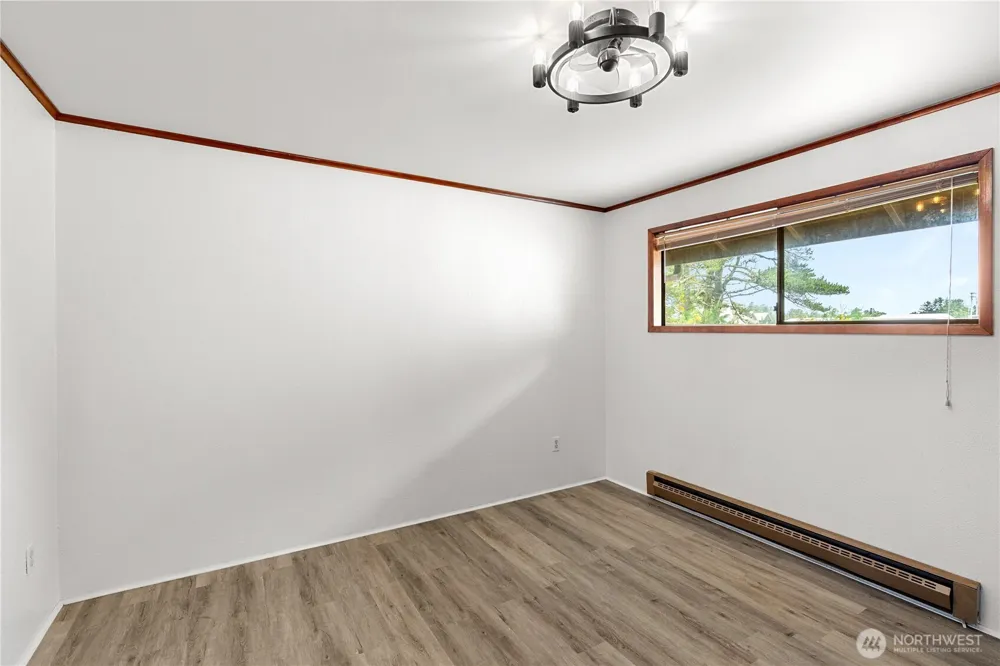 236 E Woodhill Avenue Westport, WA 98595