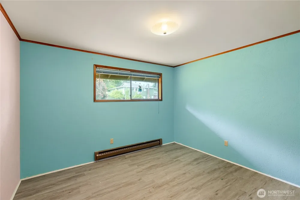 236 E Woodhill Avenue Westport, WA 98595