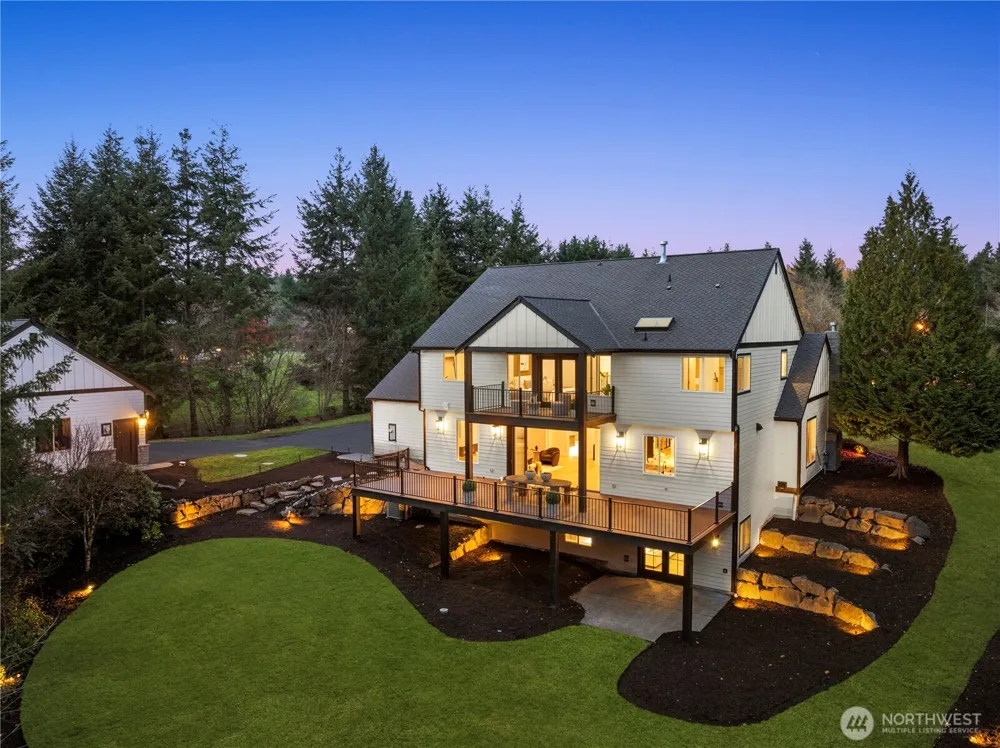 22439 SE 313th Place Black Diamond, WA 98010