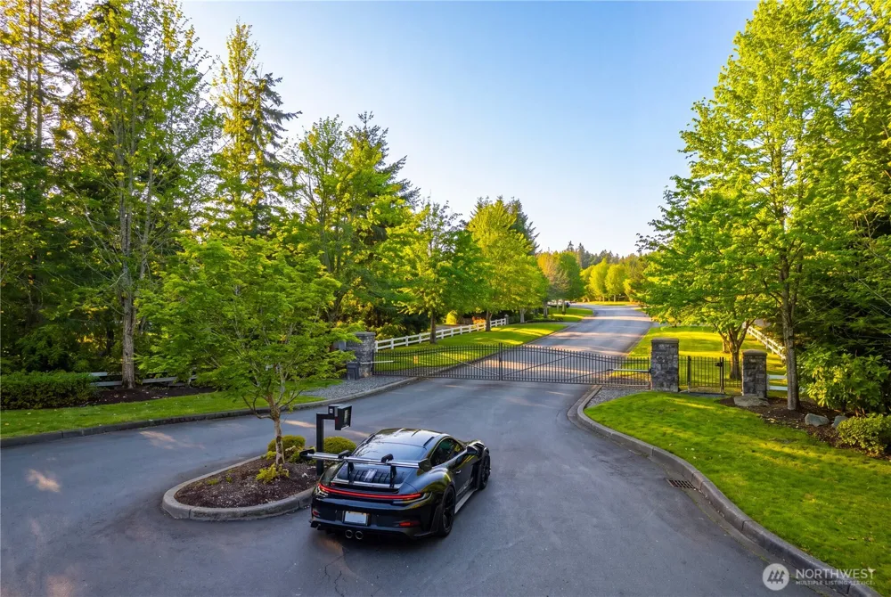 22439 SE 313th Place Black Diamond, WA 98010
