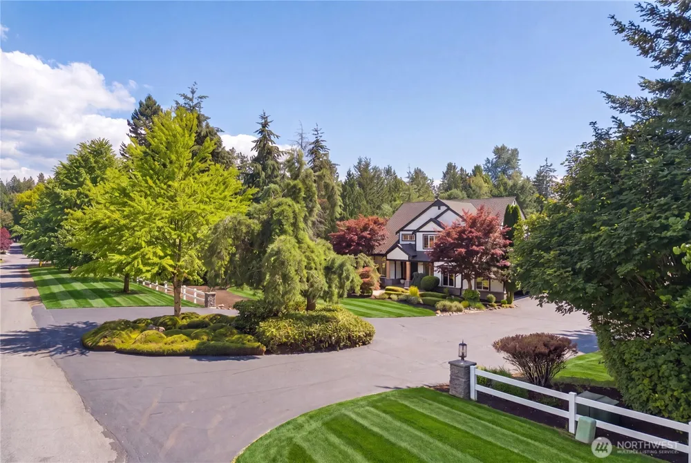 22439 SE 313th Place Black Diamond, WA 98010