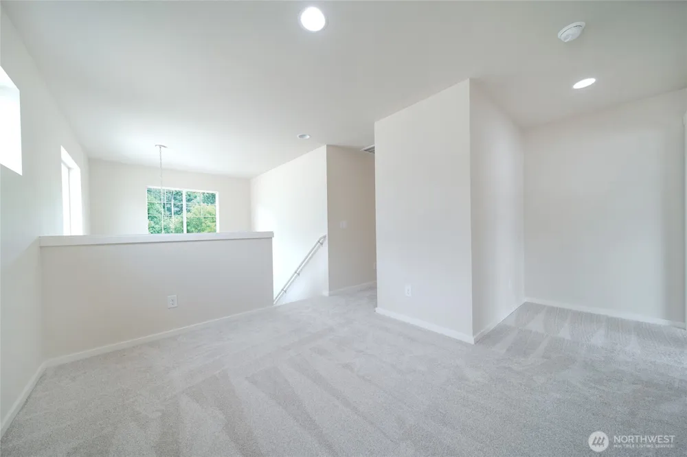 4241 R STREET NE Auburn, WA 98002