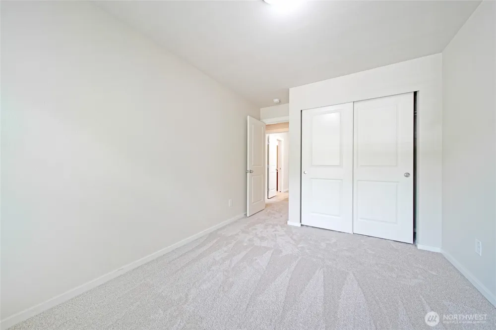 4241 R STREET NE Auburn, WA 98002