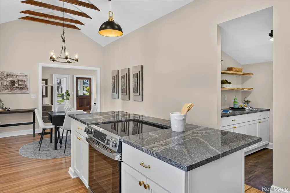 714 Atlantic Street Milford Village, MI 48381