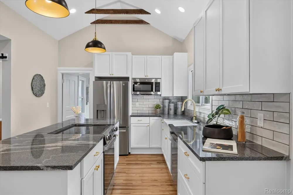 714 Atlantic Street Milford Village, MI 48381