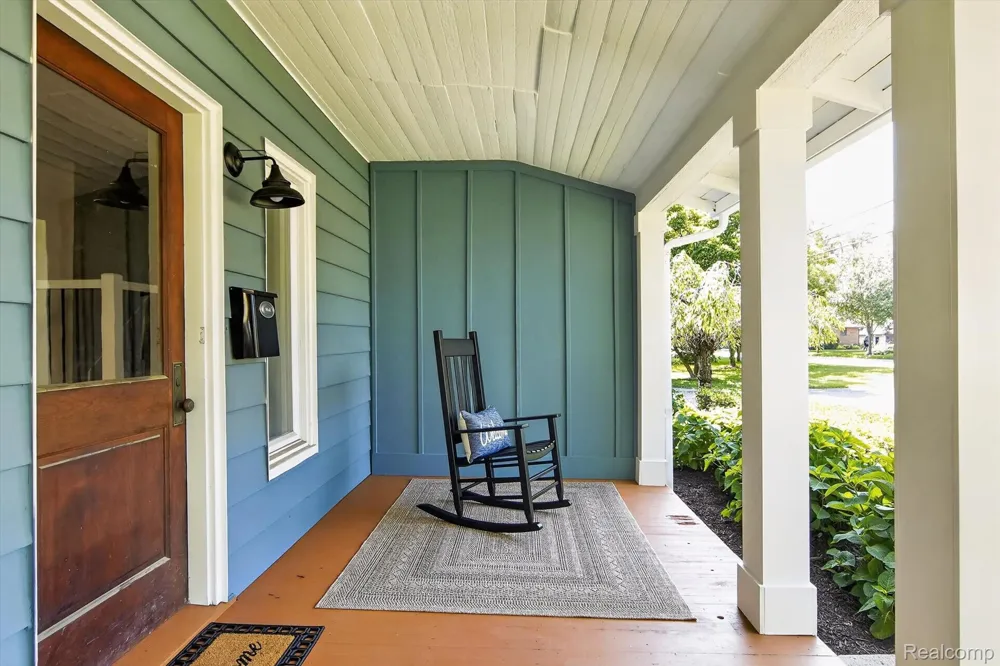 714 Atlantic Street Milford Village, MI 48381