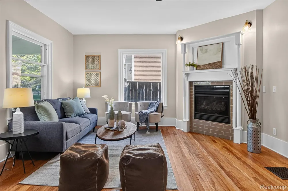 714 Atlantic Street Milford Village, MI 48381