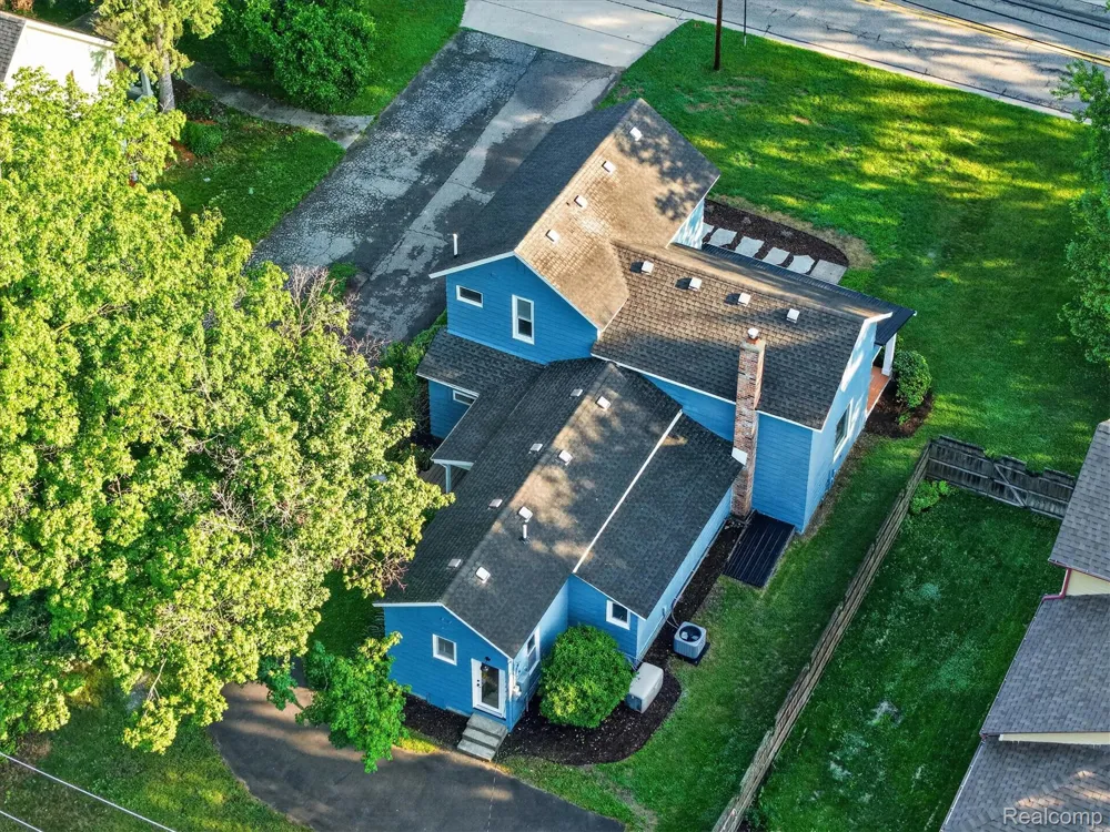714 Atlantic Street Milford Village, MI 48381