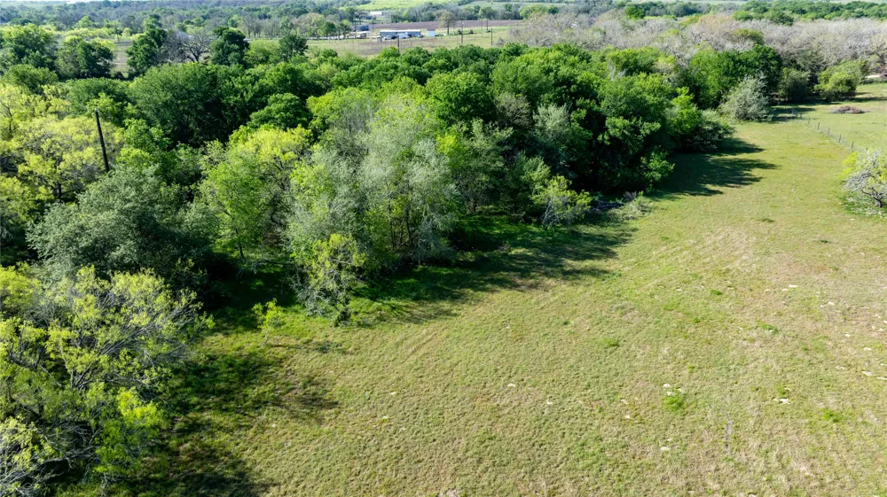 6575 Taylorsville Road Dale, TX 78616