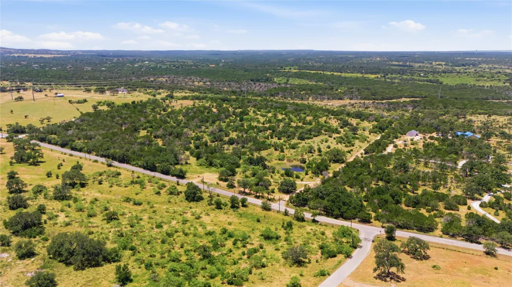3118 CR 404 ROAD Spicewood, TX 78669