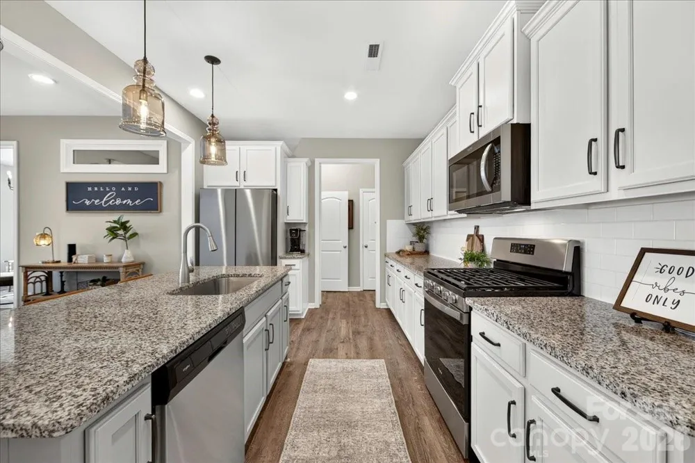7585 Hartsfield Drive Lancaster, SC 29720