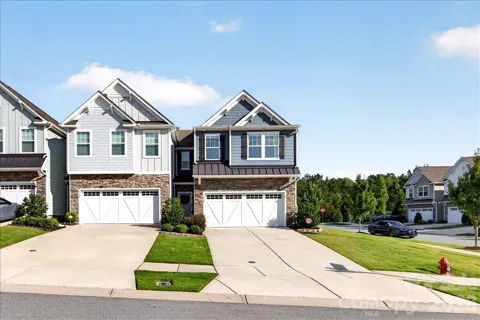 7585 Hartsfield Drive