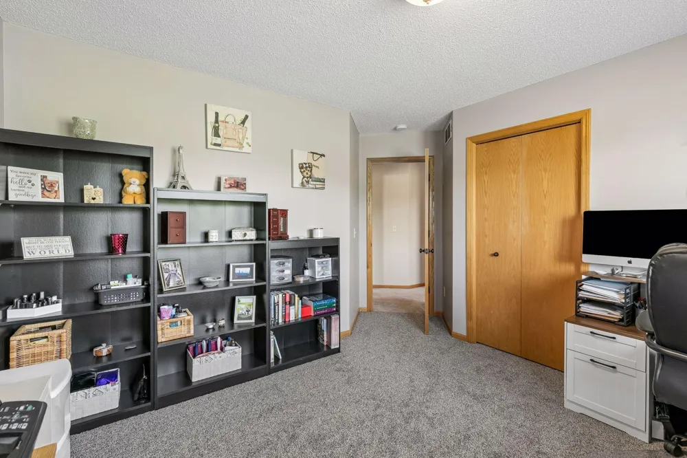 1302 Prairie Street NW Montgomery, MN 56069