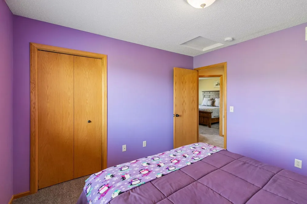 1302 Prairie Street NW Montgomery, MN 56069