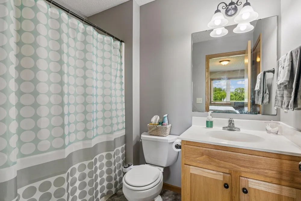 1302 Prairie Street NW Montgomery, MN 56069