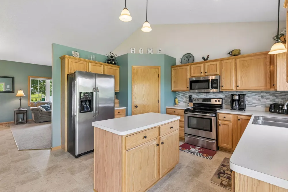 1302 Prairie Street NW Montgomery, MN 56069