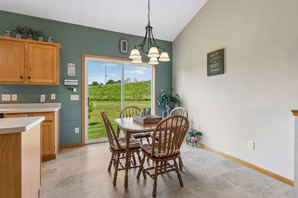 1302 Prairie Street NW Montgomery, MN 56069