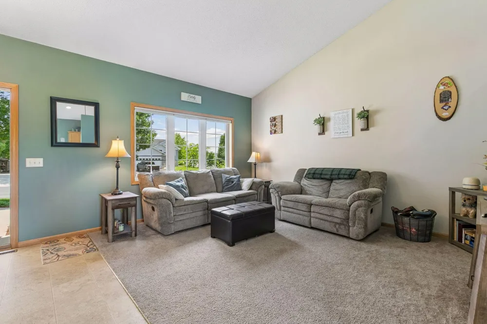 1302 Prairie Street NW Montgomery, MN 56069
