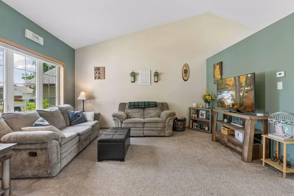 1302 Prairie Street NW Montgomery, MN 56069
