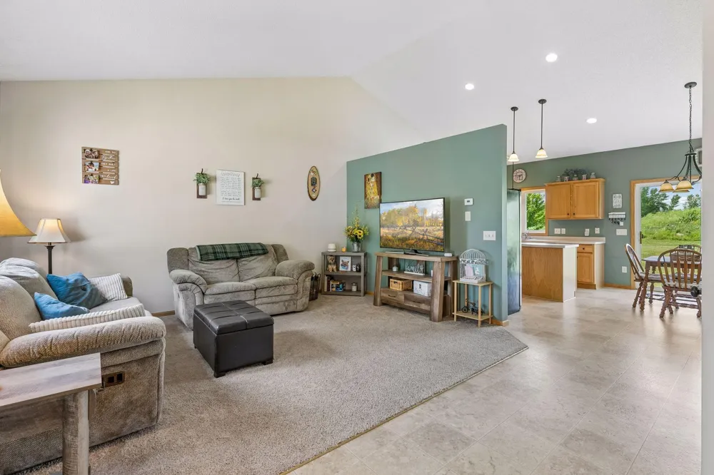 1302 Prairie Street NW Montgomery, MN 56069