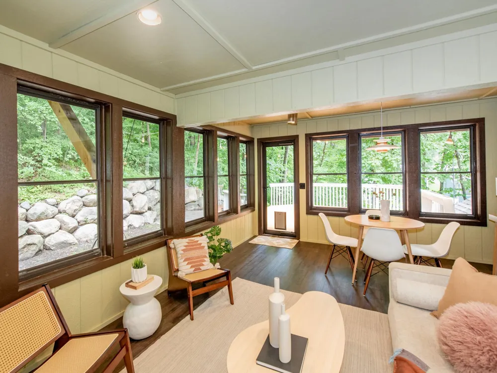 13900 Hill Ridge Drive Hopkins, MN 55305