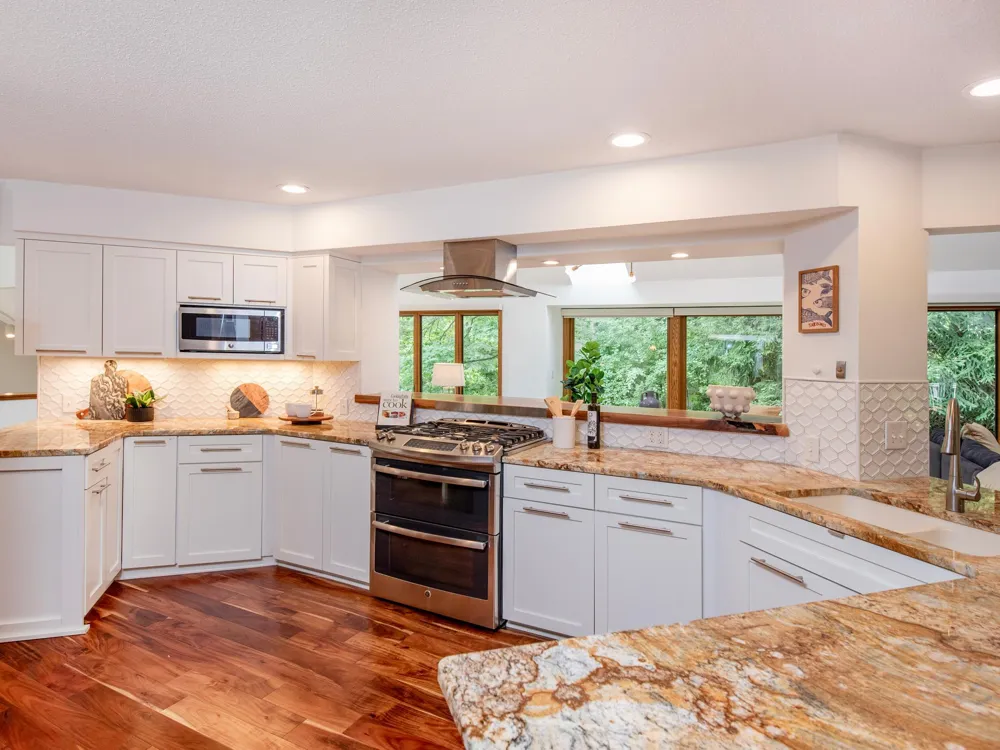 13900 Hill Ridge Drive Hopkins, MN 55305
