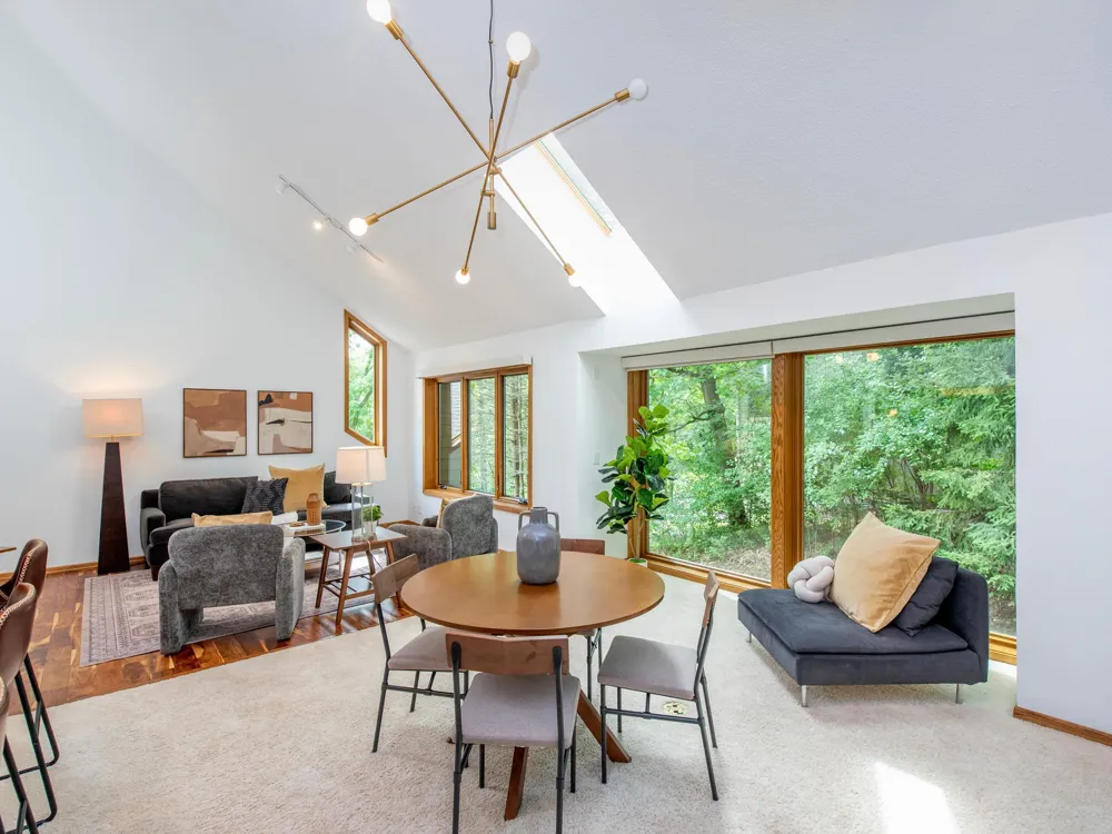 13900 Hill Ridge Drive Hopkins, MN 55305
