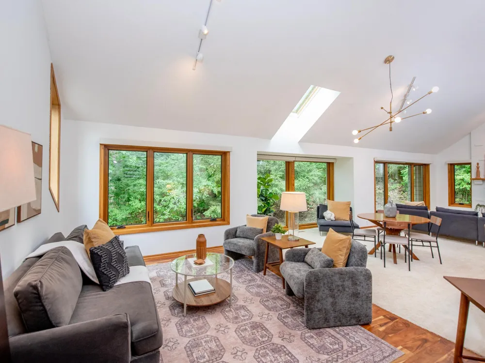 13900 Hill Ridge Drive Hopkins, MN 55305