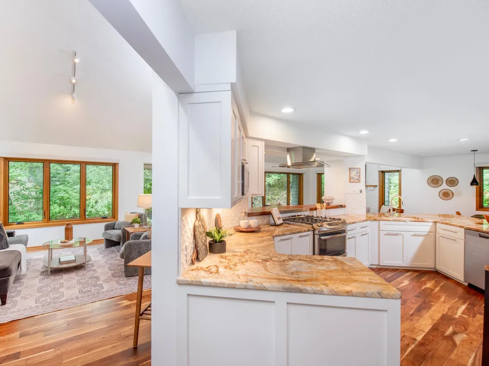 13900 Hill Ridge Drive Hopkins, MN 55305