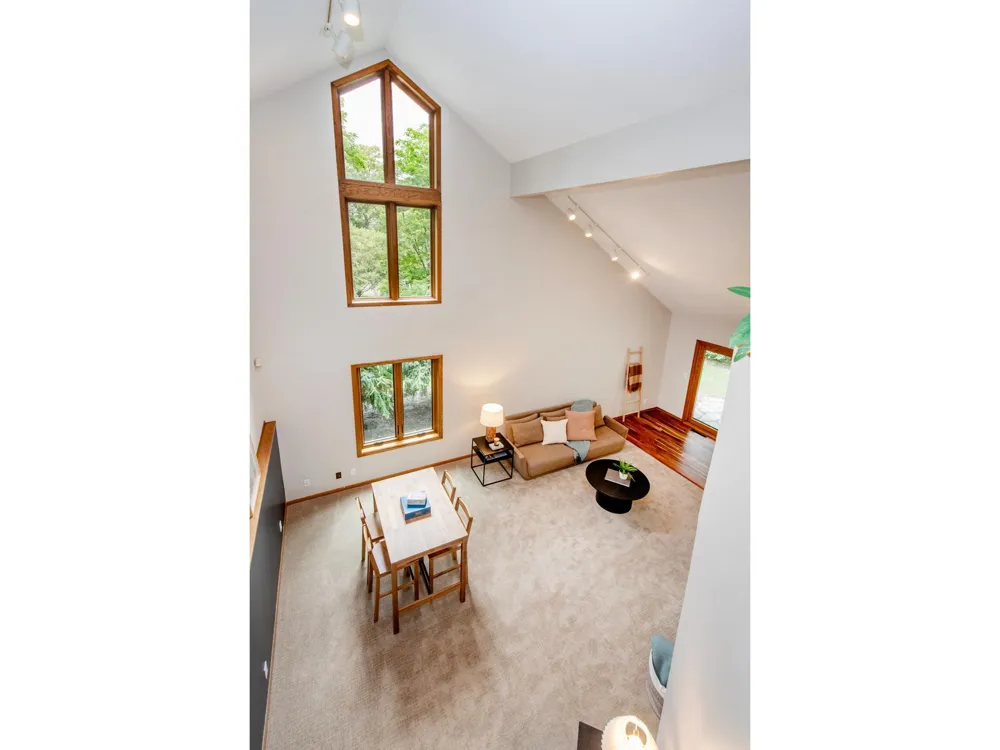 13900 Hill Ridge Drive Hopkins, MN 55305