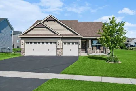 105 2nd Street SW