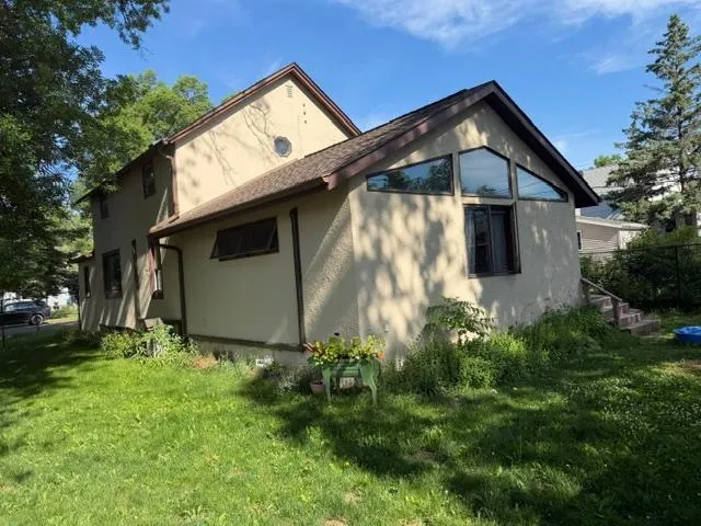 2130 11th Avenue E Hibbing, MN 55746